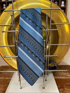 💚Vintage Koratron Blue Geometric Stripe Wide Tie | Made in Canada | 1970s